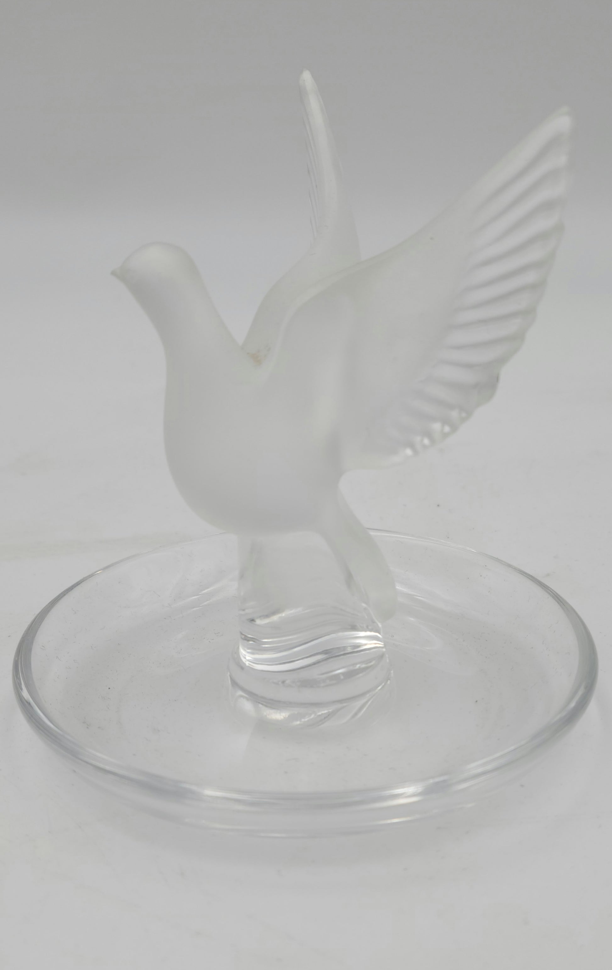 Lalique Crystal Thaile Dove Wings Spread Motif Trinket Ring Pin Nut Dish France - Grannies Garage