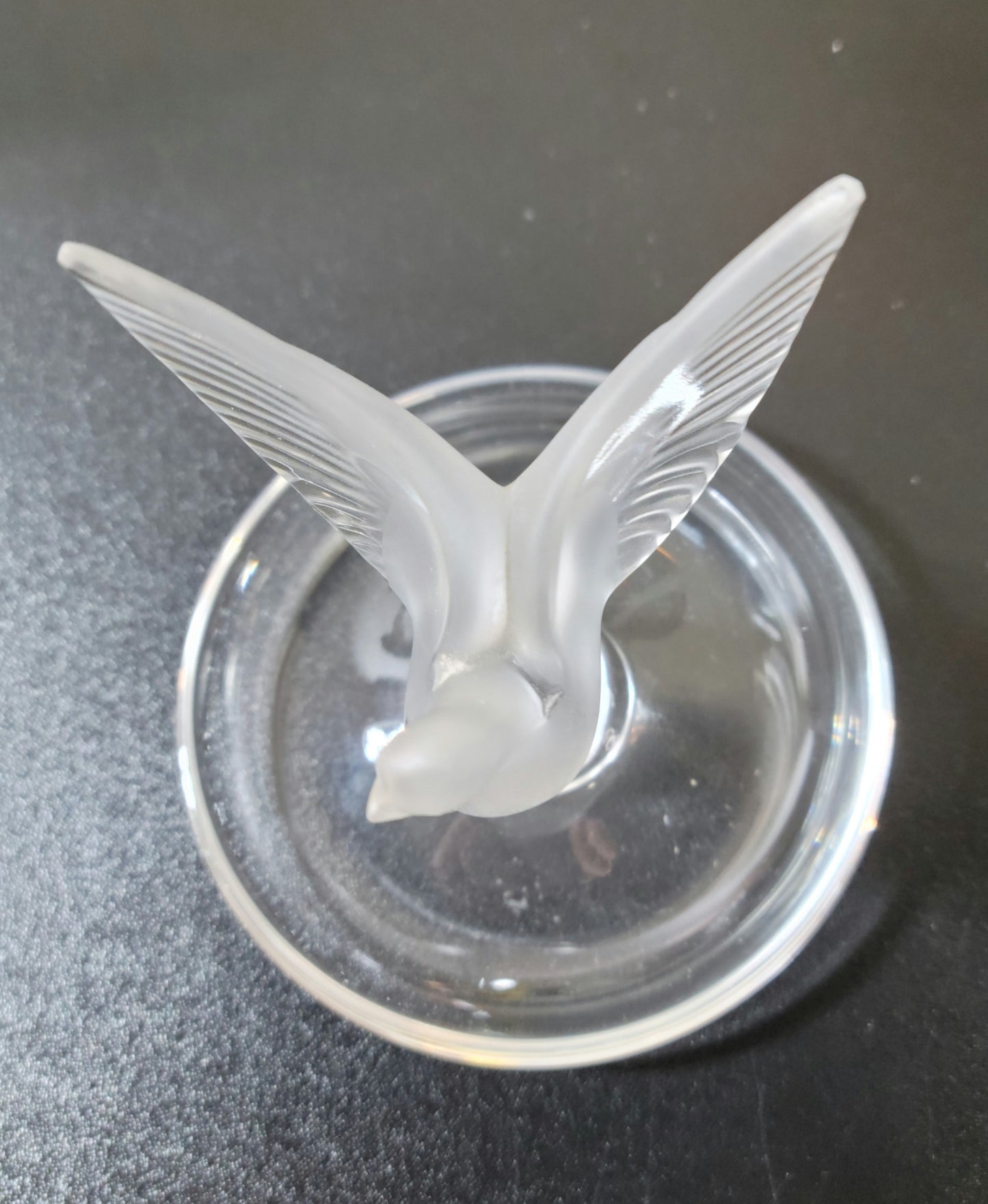 Lalique Crystal Thaile Dove Wings Spread Motif Trinket Ring Pin Nut Dish France - Grannies Garage