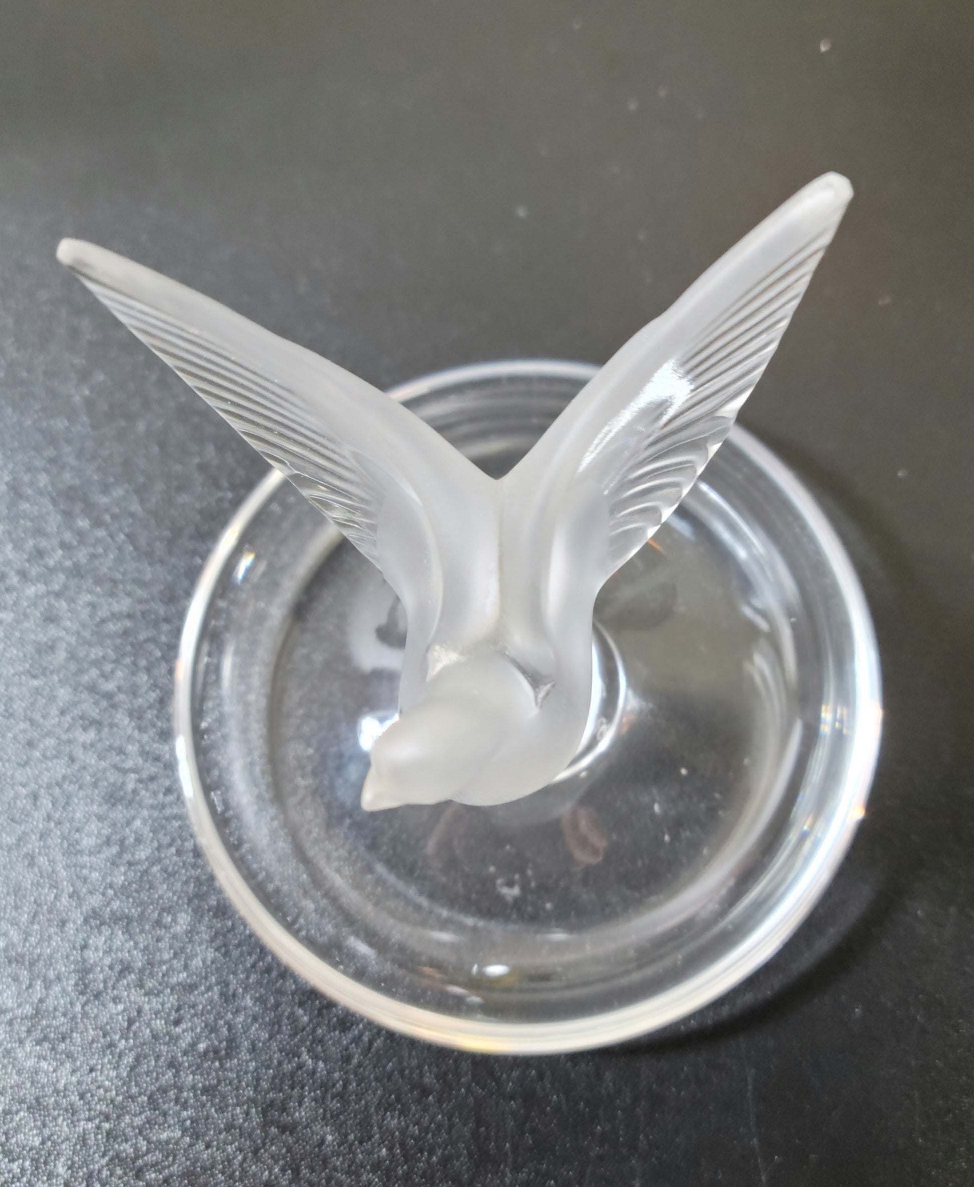 Lalique Crystal Thaile Dove Wings Spread Motif Trinket Ring Pin Nut Dish France - Grannies Garage