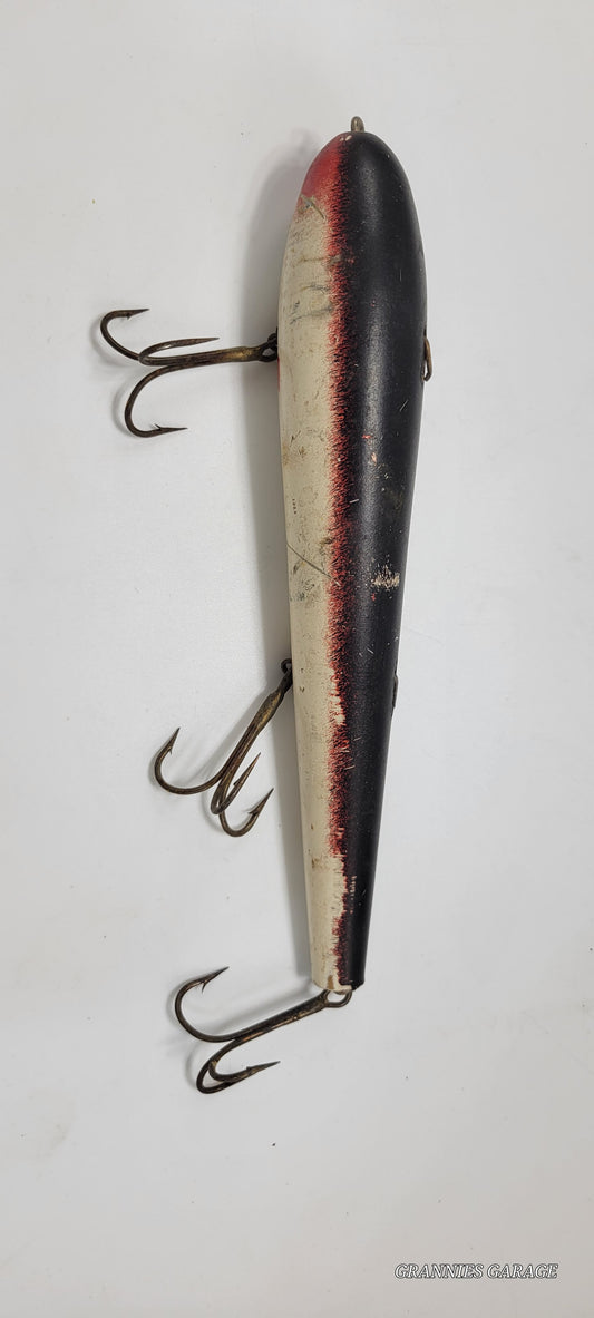 Wood Black and Red with White Belly-MUSKIE-SALMON-LAKE TROUT-PIKE LURE 8" - Grannies Garage