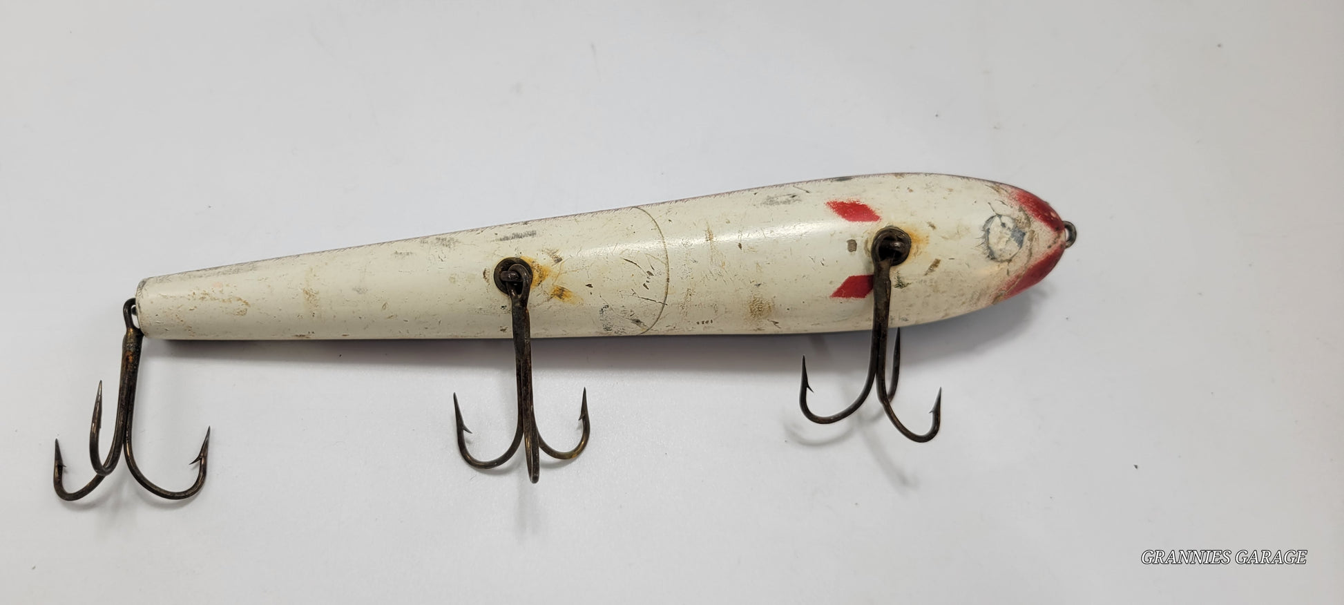 Wood Black and Red with White Belly-MUSKIE-SALMON-LAKE TROUT-PIKE LURE 8" - Grannies Garage