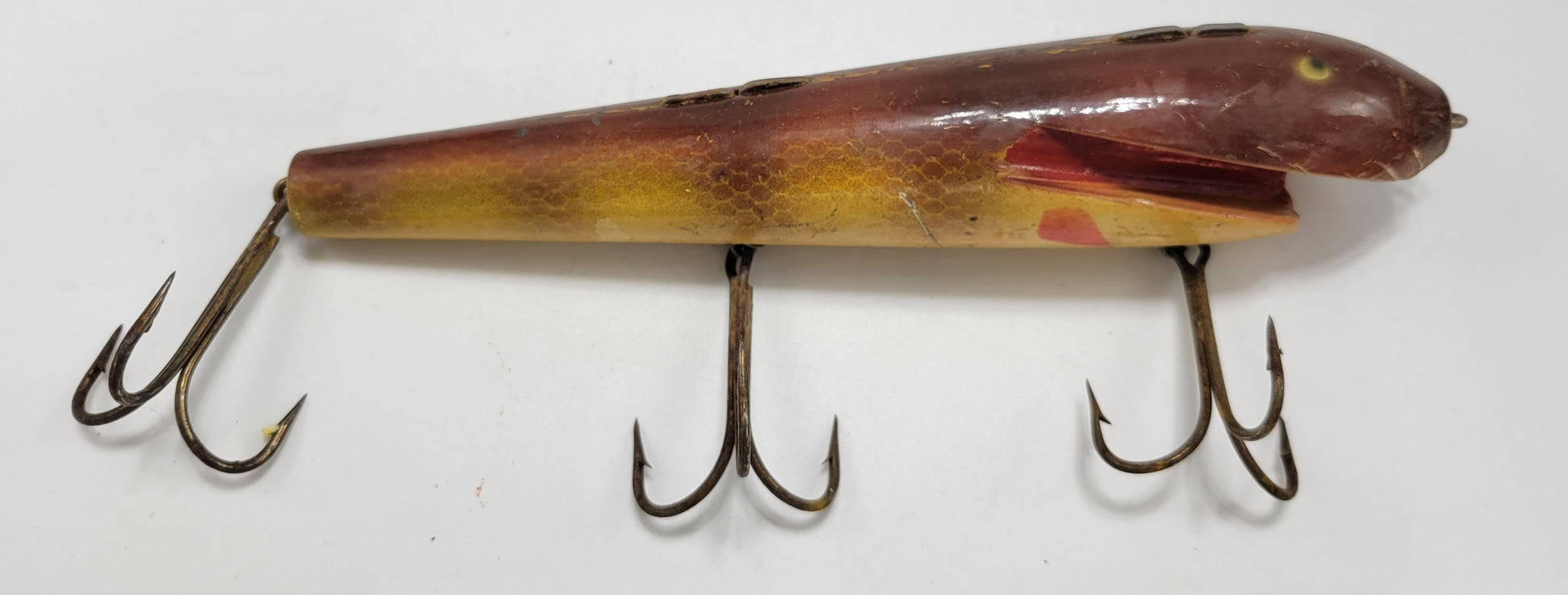 BROWN, YELLOW AND RED, 3 HOOK WOOD CRANKBAIT 10" FISHING LURE FOR MUSKIE, SALMON, AND LARGE FISH - Grannies Garage