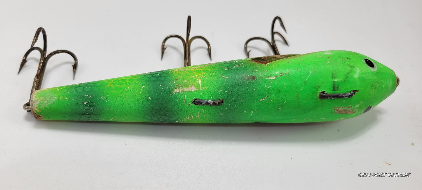 LARGE WOODEN 3 HOOK FISHING LURE - GREEN, YELLOW, WHITE AND RED - BLACK EYES - Grannies Garage