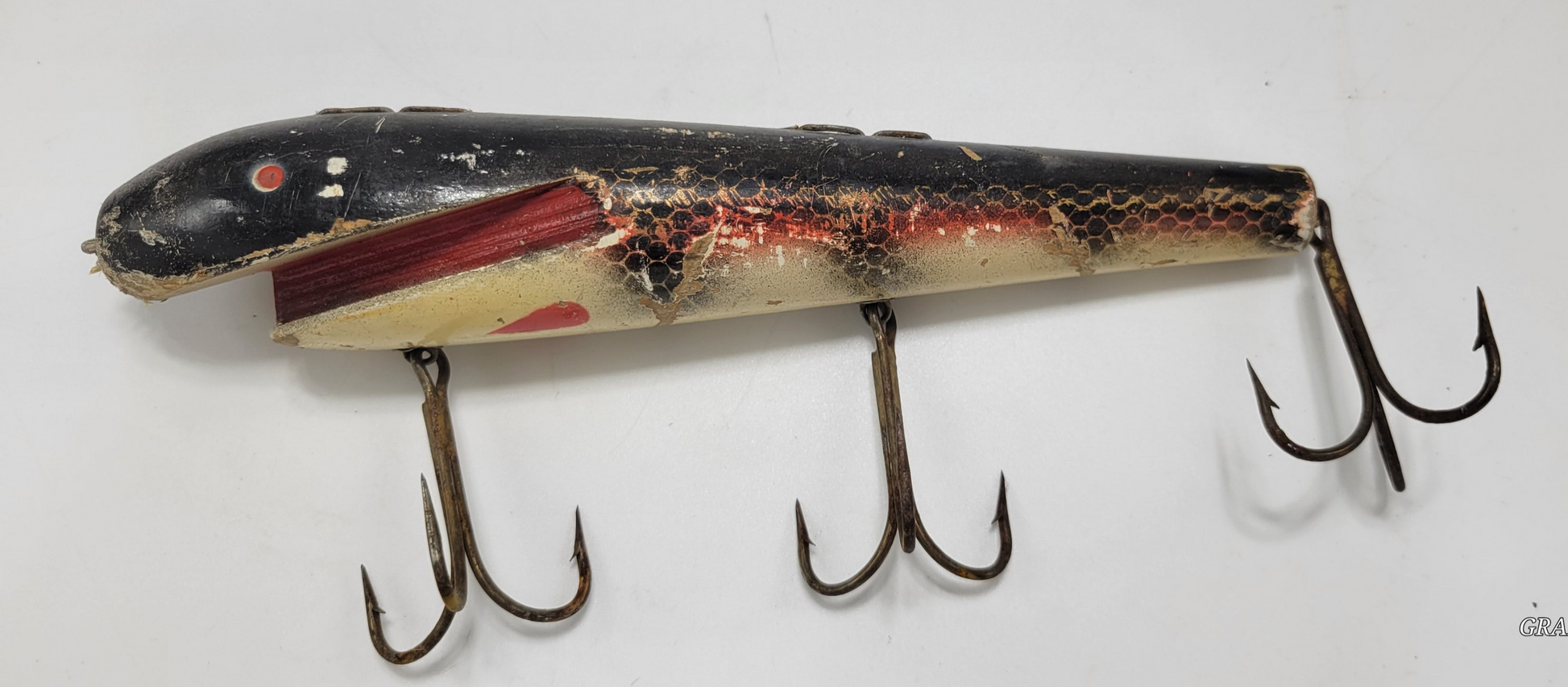 Wood Black and Red with White and Red Belly-Open Mouth - MUSKIE-SALMON-LAKE TROUT-PIKE LURE 8" - Grannies Garage