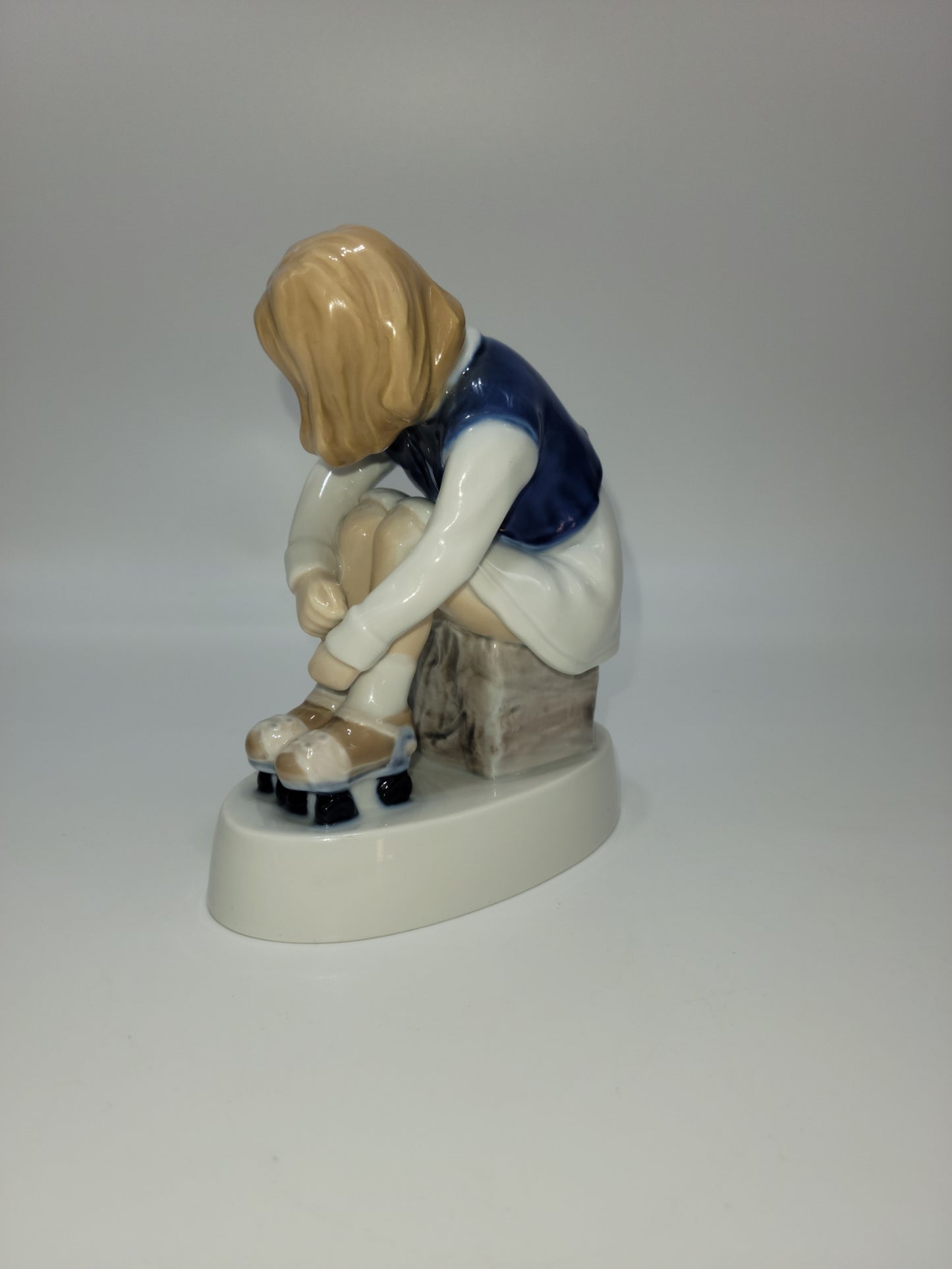 1986 Annual Figurine Jenny, The Little Roller Skater, Bing & Grondahl B & G - Grannies Garage