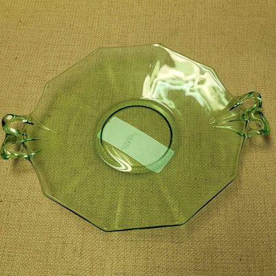 Kitchen - Green Depression Glass Plate - Grannies Garage