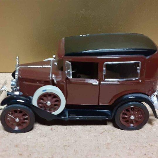 Classic Car - 1931 Ford Model A deluxe Tudor Sedan - Grannies Garage