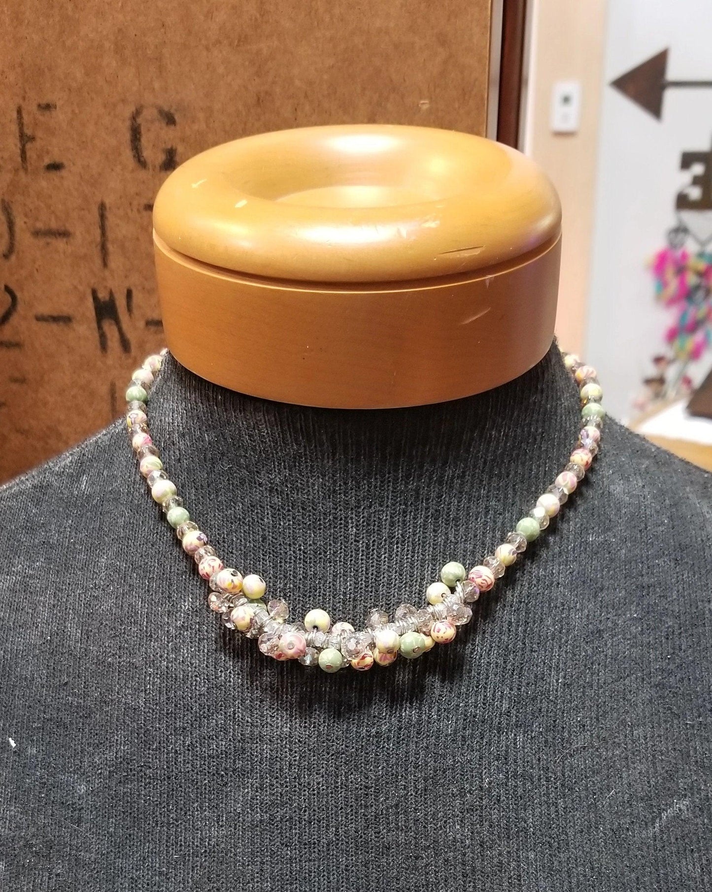 Jewelry - Viva Bead Cluster Necklace - Choice of Colors - Grannies Garage