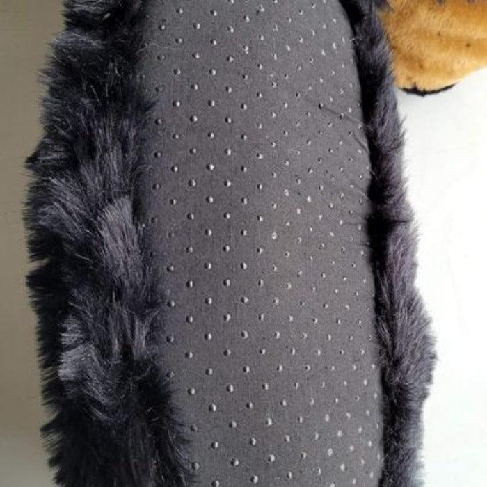 Bear Slippers-Size Kids Med - Grannies Garage