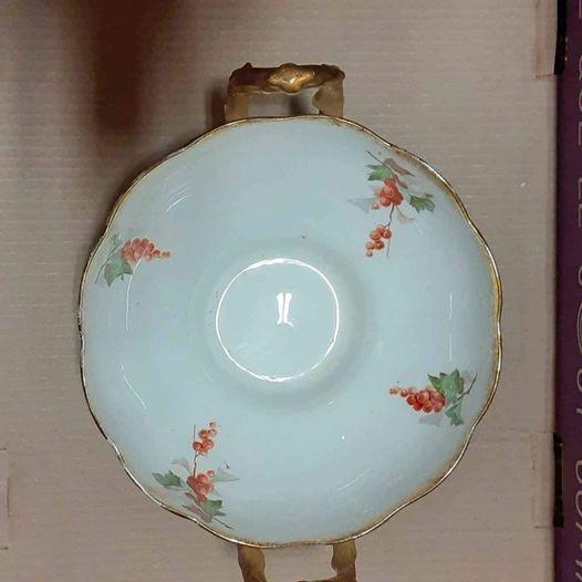 Vintage gold handle scallop edge bowl - Grannies Garage