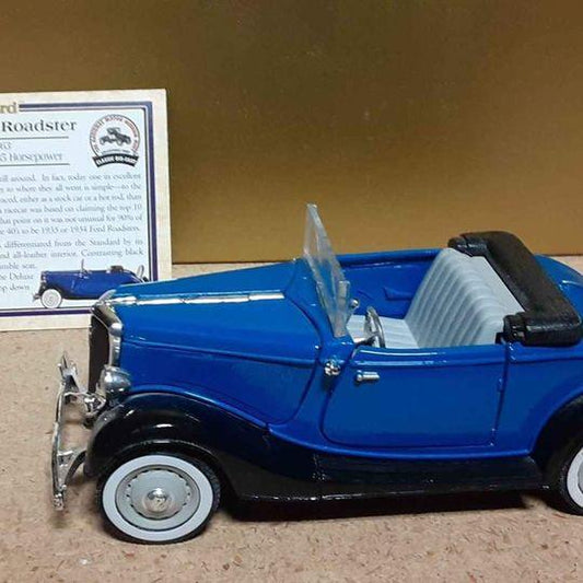 Classic Car - 1934 Ford v8 deluxe roadster Model car - Grannies Garage