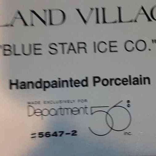 Collectible - Department 56 Blue Star Ice Co - Grannies Garage