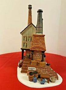 Collectible - Department 56 Castle Glassworks - Grannies Garage