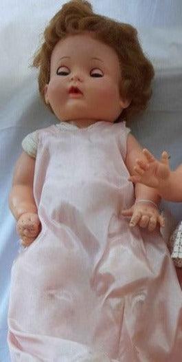 Dolls- Effanbee Vintage collectible Baby 1961 - Grannies Garage