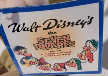 Plush - Walt Disney Dwarf Sleepy - Grannies Garage