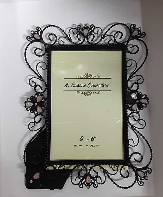 Frame - Richesco Black Scroll Picture 4 x 6 - Grannies Garage