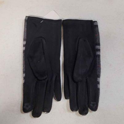 Accessories Black White Gloves New - Grannies Garage