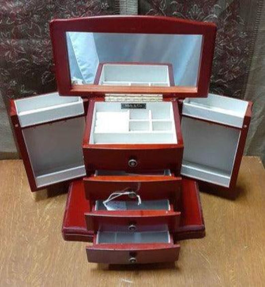 Jewelry Box - Brown with Necklace hangers - with music box - Grannies Garage