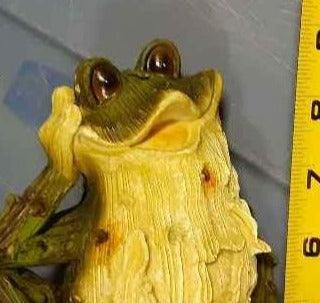 Lawn Ornament Welcome Frog