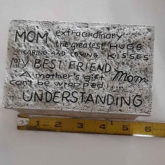 Box- Mom Decorative Trinket box - Grannies Garage