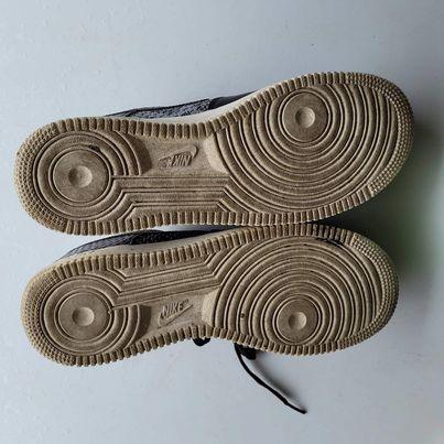 Shoes - Nike Air Tennis Shoes - Grannies Garage