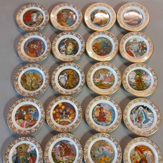 Antique 20 nursery rhyme plates - Grannies Garage