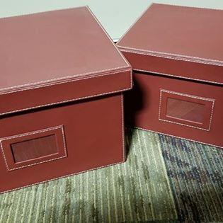 Box - 2 Decorative red storage boxes - Grannies Garage