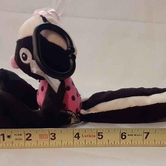 Plush - Skunk -stuffed animal NEW! - Grannies Garage