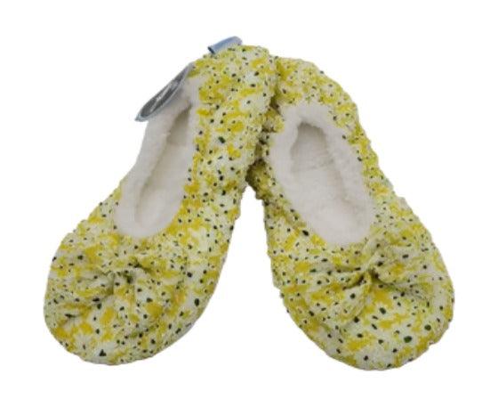 Snoozies Slippers - yellow M 7/8 Non-skid soles - Grannies Garage