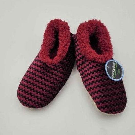 Snoozies Slippers M 7/8 Non-skid soles - Grannies Garage