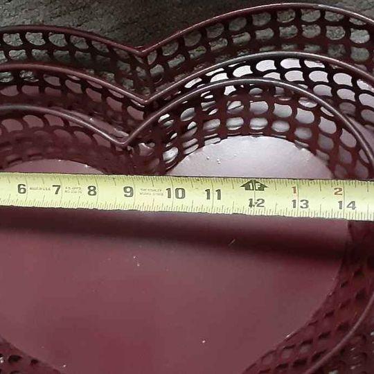 Trays 3 Heart trays- approx 12 , 13, 14" great shape - Grannies Garage