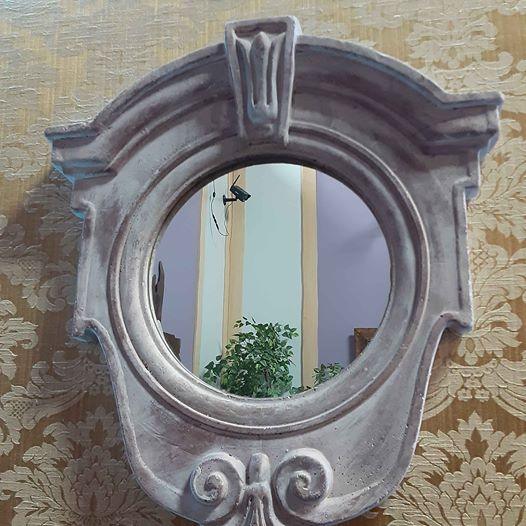 Mirror - White Wall Mirror hangers on top and bottom - Grannies Garage