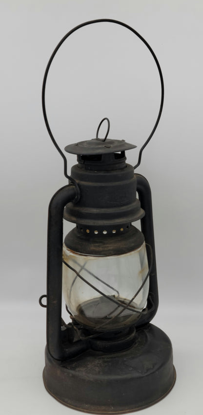 VINTAGE Sta Lit Warren Stamping Lantern - 14" Height