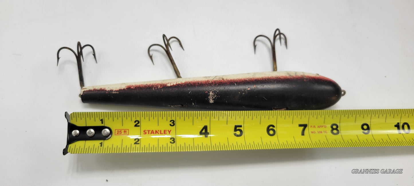 Wood Black and Red with White Belly-MUSKIE-SALMON-LAKE TROUT-PIKE LURE 8"