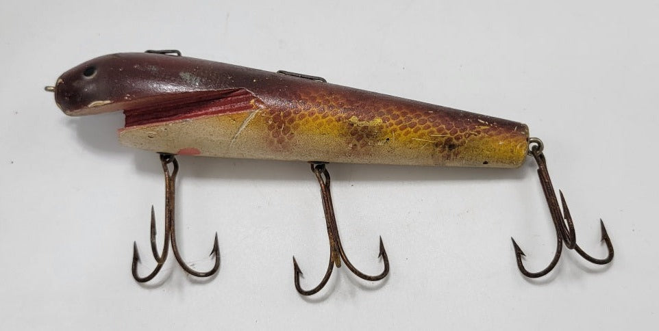 BROWN, YELLOW, RED, IVORY 3 HOOK 8" WOOD FISHING LURE