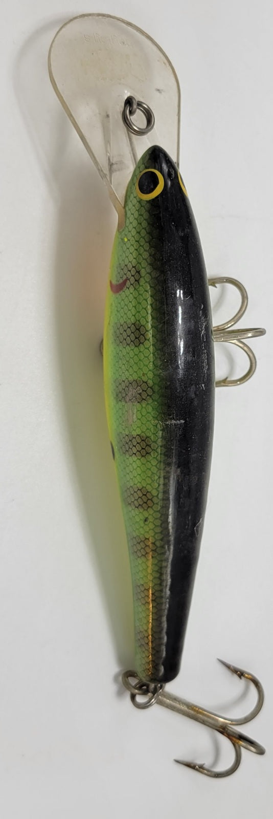 GREEN, BLACK, YELLOW AND ORANGE 2 HOOK FLOATING BAGLAY'S 8" FISHING LURE