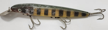 CISCO KID - GREEN, BLACK, GOLD 3 HOOKS AND 10" DIVER FISHING LURE