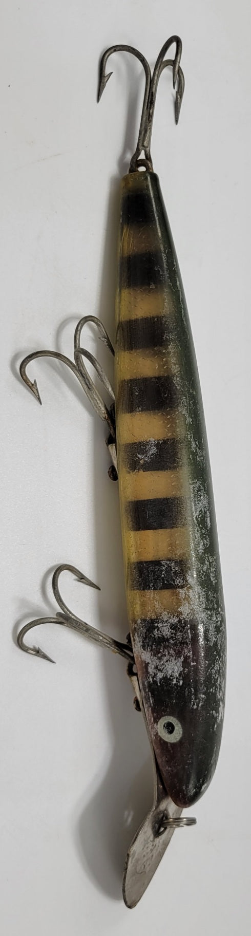 CISCO KID - GREEN, BLACK, GOLD 3 HOOKS AND 10" DIVER FISHING LURE