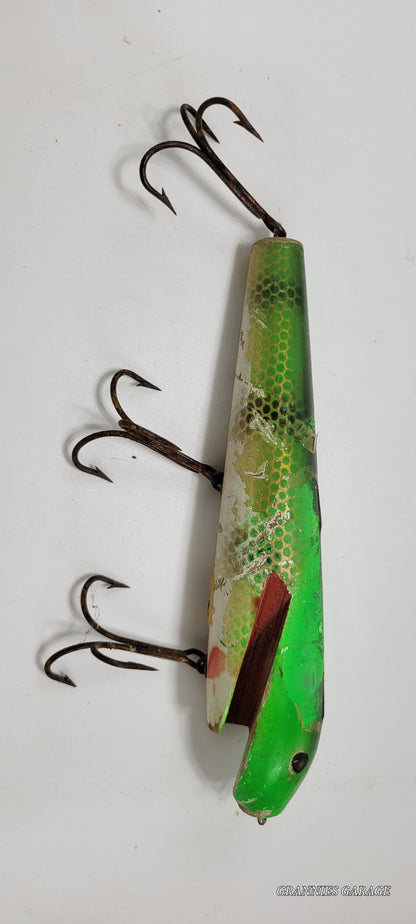 LARGE 8" GREEN, RED, GOLD AND OFF WHITE FISHING LURE WITH BLACK AND WHITE EYES AND RED MOUTH