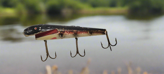 Wood Black and Red with White and Red Belly-Open Mouth - MUSKIE-SALMON-LAKE TROUT-PIKE LURE 8"