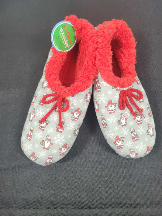 Accessories - Snoozies Slippers Santa and Snowflake Gnomes