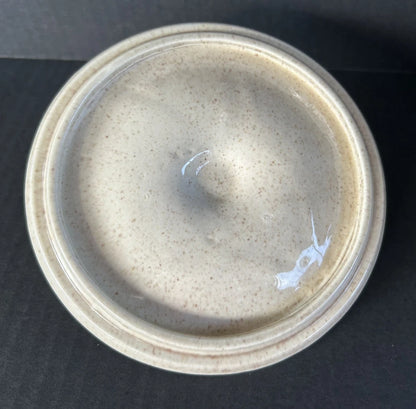 Vintage Red Wing Pottery Bob White Casserole Dish With Lid 2 Quart Mid Century