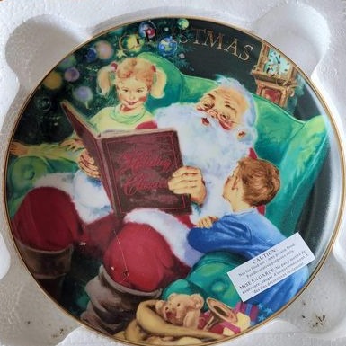 Collectible - Reading with Santa Plate