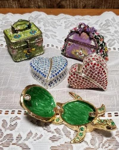Jewelry Red Heart Trinket Box
