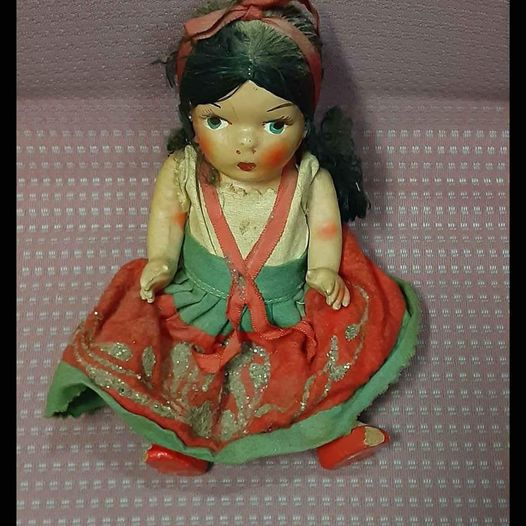 Antique - Vintage jointed doll