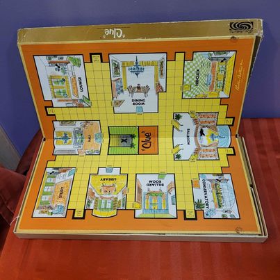 Toys - Vintage Clue Board Game