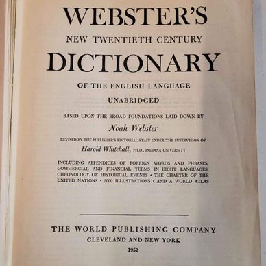 Book - Webster's New Twentieth Century Dictionary 1952