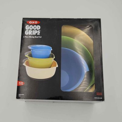 Kitchen - OXO Set of 3 Bowls. - Grannies Garage