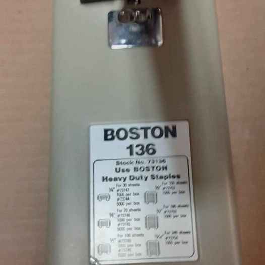 Office - Boston Heavy Duty  73136 Commercial Stapler