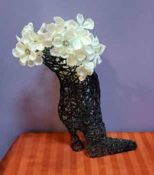 Home Decor - Wire Shoe Stand